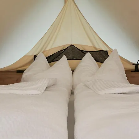 Comfort Safarizelt Direkt Am Ossiachersee * Steindorf am Ossiacher See