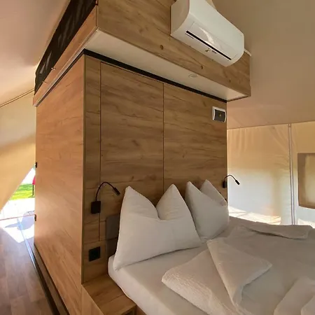 Comfort Safarizelt Direkt Am Ossiachersee Luxussátor Steindorf am Ossiacher See