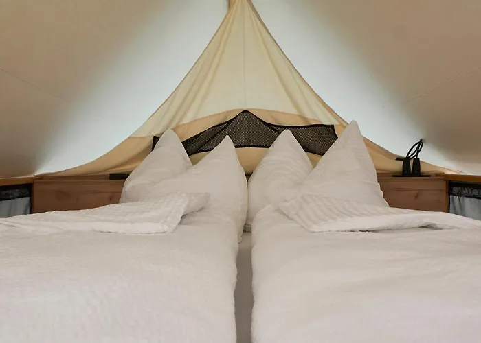 Comfort Safarizelt Direkt Am Ossiachersee * שטיינדורף אם אוסיאכר סי